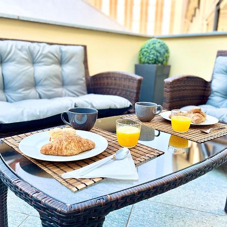 La Terrazza - By Happyhostorino Apartman Kültér fotó